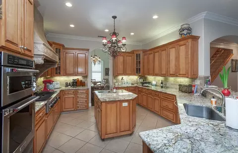 Kitchen - 1111 Brighton Way, Lodi, CA 95242 photo 5 of 11