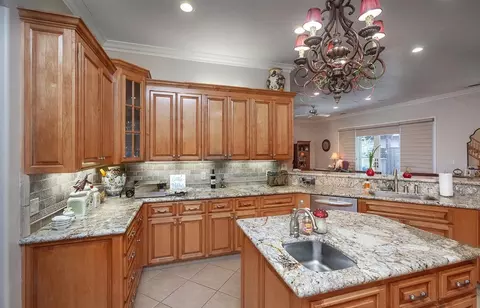 Kitchen - 1111 Brighton Way, Lodi, CA 95242 photo 8 of 11