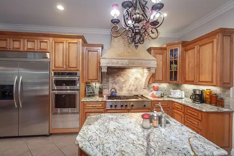 Kitchen - 1111 Brighton Way, Lodi, CA 95242 photo 7 of 11
