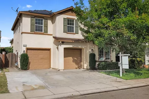 1447 Summerwind Ln, Manteca, CA 95337
