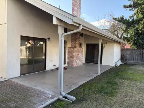 2401 Walnut Grove Way, Modesto, CA 95355 photo 18