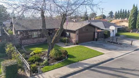 2320 E Canal Dr, Turlock, CA 95380 photo 4