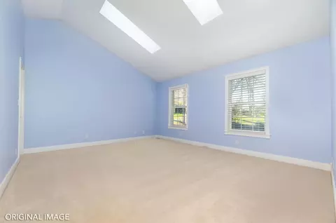 Bedroom - 16004 Perimeter Rd, Grass Valley, CA 95949 photo 2 of 8