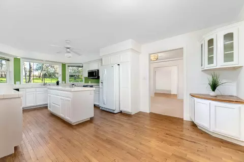 Kitchen - 16004 Perimeter Rd, Grass Valley, CA 95949 photo 7 of 7