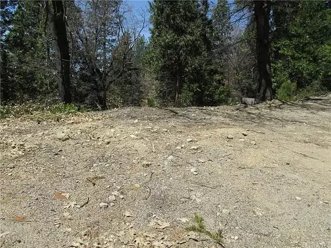 7342 Yosemite Park Way, Yosemite National Par, CA 95389