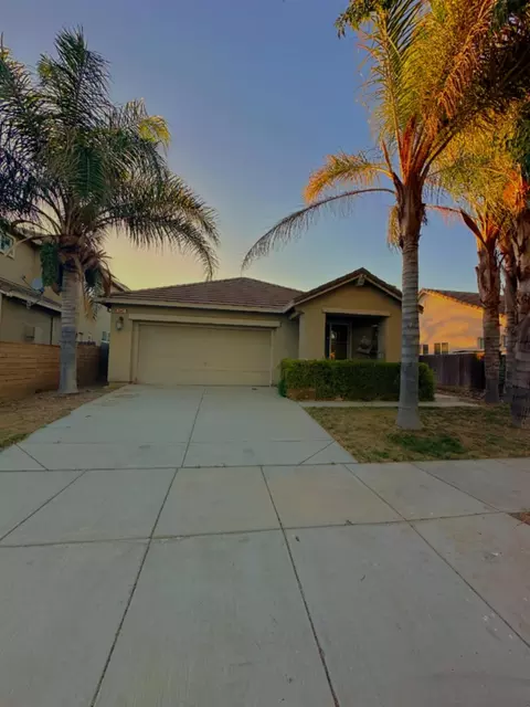 1649 Maidencane Way, Los Banos, CA 93635