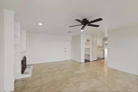 Living - 1525 W Vine St, Lodi, CA 95242 photo 1 of 4