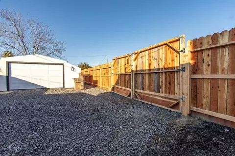1665 Lois Way, Ceres, CA 95307 photo 36