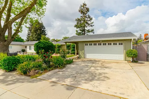Exterior - 1501 Bella Terra Dr, Modesto, CA 95355 photo 3 of 6