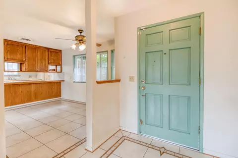Entry Way - 1501 Bella Terra Dr, Modesto, CA 95355 photo 1 of 1