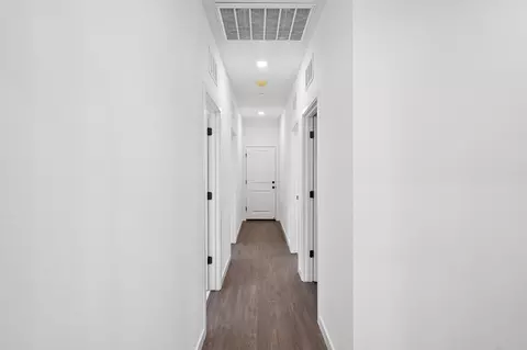 Entry Way - 1633 Hansen Ranch Rd, Olivehurst, CA 95961 photo 3 of 5