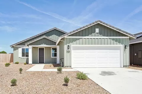 Exterior - 1633 Hansen Ranch Rd, Olivehurst, CA 95961 photo 1 of 6