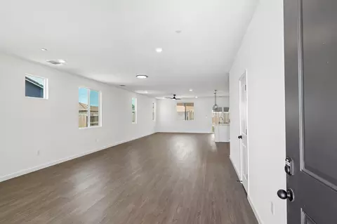 Entry Way - 1633 Hansen Ranch Rd, Olivehurst, CA 95961 photo 1 of 5