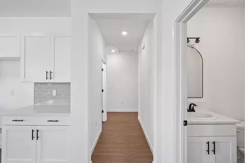 Entry Way - 1633 Hansen Ranch Rd, Olivehurst, CA 95961 photo 2 of 5