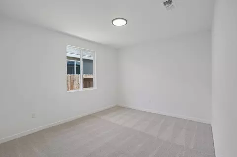Bedroom - 1639 Hansen Ranch Rd, Olivehurst, CA 95961 photo 5 of 7