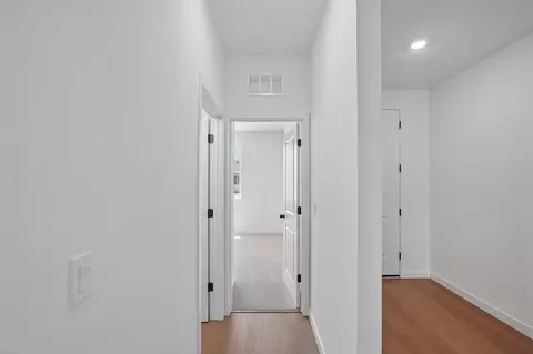 Entry Way - 1639 Hansen Ranch Rd, Olivehurst, CA 95961 photo 3 of 7