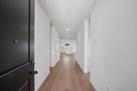 Entry Way - 1639 Hansen Ranch Rd, Olivehurst, CA 95961 photo 2 of 7