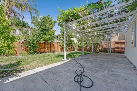 Exterior - 2963 Rugby Ct, Tracy, CA 95377 photo 5 of 8