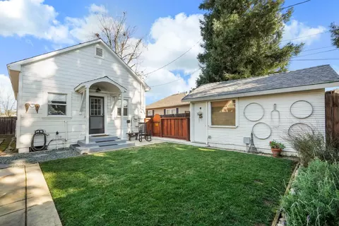 Exterior - 416 Daisy Ave, Lodi, CA 95240 photo 8 of 8