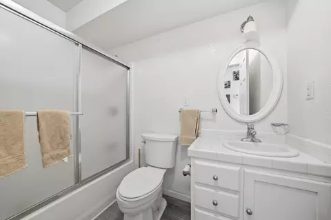 Bath - 20230 Canyon View Rd, Jackson, CA 95642 photo 1 of 3