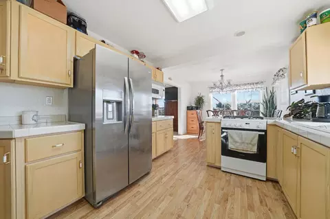 Kitchen - 20230 Canyon View Rd, Jackson, CA 95642 photo 2 of 4