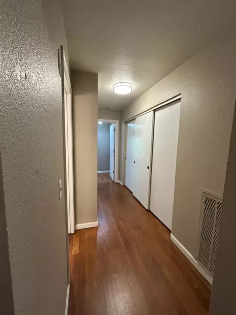 Entry Way - 949 Bliss Ct, Placerville, CA 95667 photo 4 of 4