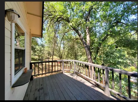 Exterior - 949 Bliss Ct, Placerville, CA 95667 photo 6 of 9
