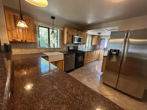 Kitchen - 949 Bliss Ct, Placerville, CA 95667 photo 1 of 7