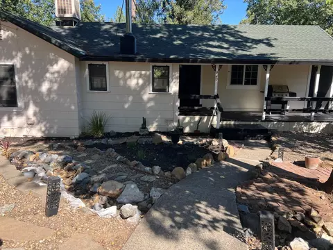 Exterior - 949 Bliss Ct, Placerville, CA 95667 photo 2 of 9