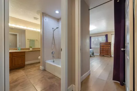 Entry Way - 4221 Waymar Ct, Carmichael, CA 95608 photo 13 of 14