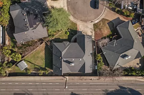 View/Area - 4221 Waymar Ct, Carmichael, CA 95608 photo 2 of 6