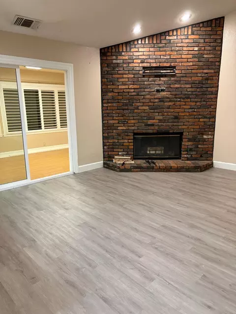 Living - 4221 Waymar Ct, Carmichael, CA 95608 photo 2 of 2