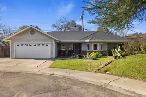Exterior - 4221 Waymar Ct, Carmichael, CA 95608 photo 3 of 5