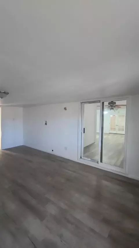Living - 602 Spruce Rd, Exeter, CA 93221 photo 4 of 4