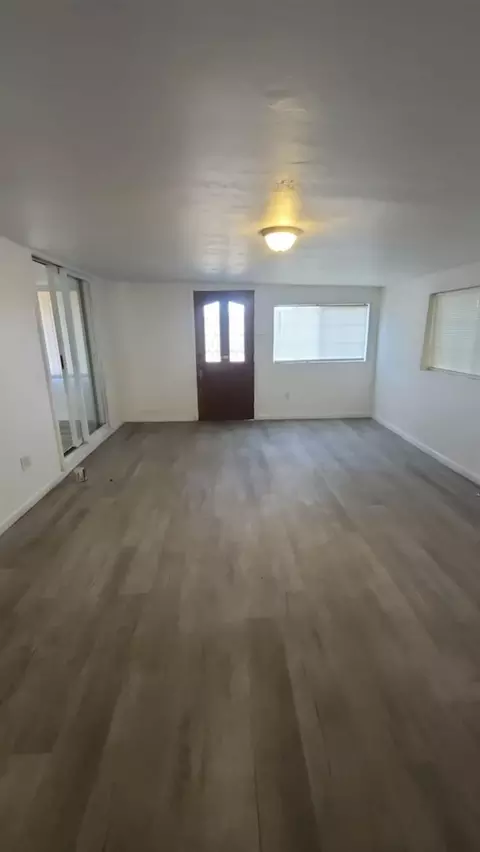 Living - 602 Spruce Rd, Exeter, CA 93221 photo 3 of 4