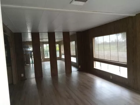 Living - 602 Spruce Rd, Exeter, CA 93221 photo 1 of 4