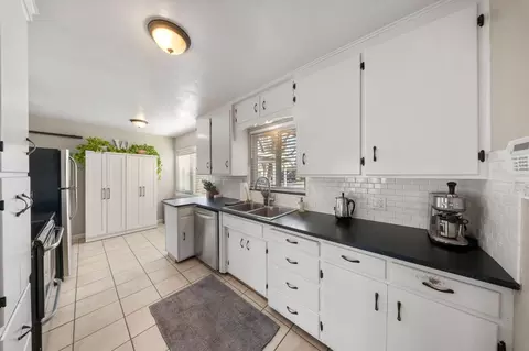 1405 Fordham Ave, Modesto, CA 95350 photo 14