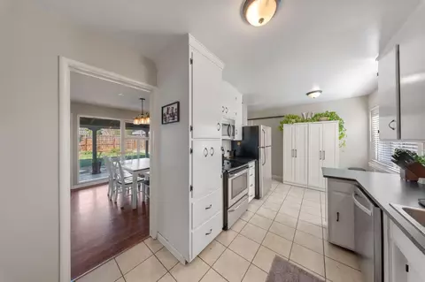 1405 Fordham Ave, Modesto, CA 95350 photo 13