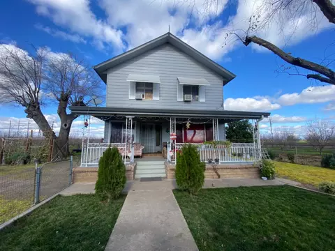 22451 Hwy 120 St, Escalon, CA 95320