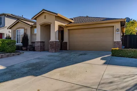 818 Alpine St, Jackson, CA 95642 photo 2