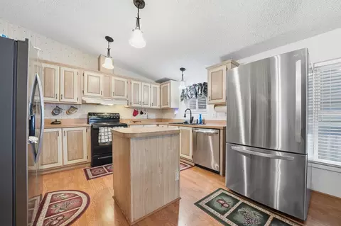 5594 Heritage Dr, Ione, CA 95640