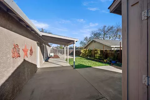 Exterior - 120 Eula Dr, Modesto, CA 95354 photo 5 of 7