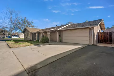 Exterior - 120 Eula Dr, Modesto, CA 95354 photo 2 of 7