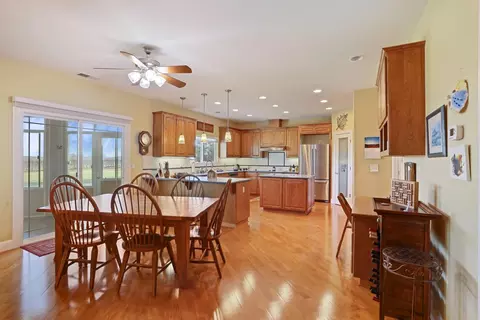 Dining - 16025 E Harney Ln, Lodi, CA 95240 photo 1 of 3