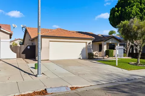 2421 Martin Anthony Ct, Tracy, CA 95377 photo 3