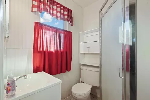Bath - 1000 S Central Ave, Lodi, CA 95240 photo 2 of 2