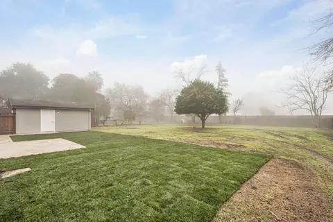 8936 W Pine St, Thornton, CA 95686 photo 38