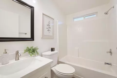 8936 W Pine St, Thornton, CA 95686 photo 23