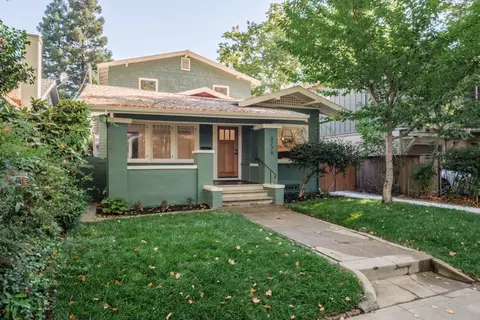 3279 D St, Sacramento, CA 95816