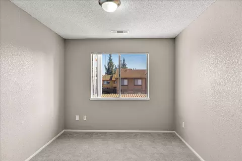 Bedroom - 495 Cherry Ln #G, Manteca, CA 95337 photo 2 of 6